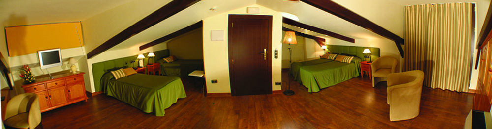 Hotel Los Cerezos Monachil Δωμάτιο φωτογραφία