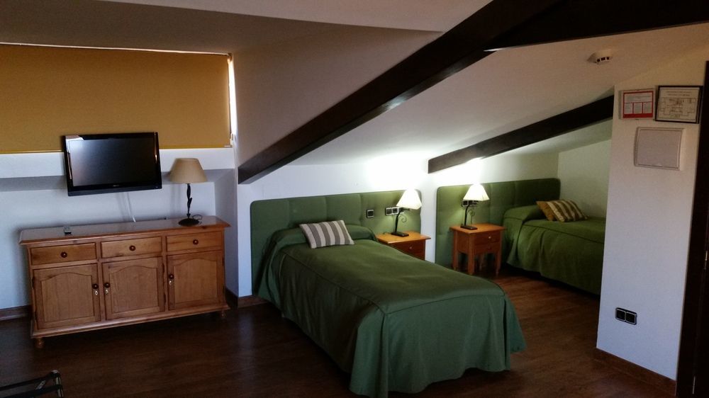 Hotel Los Cerezos Monachil Εξωτερικό φωτογραφία